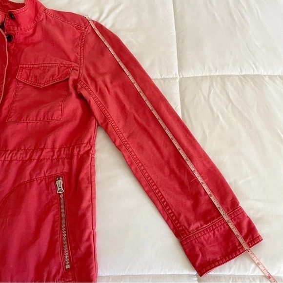 GAP Coral Red Long Sleeve Zip Up Utility Jacket Size Small - Picture 10 of 10